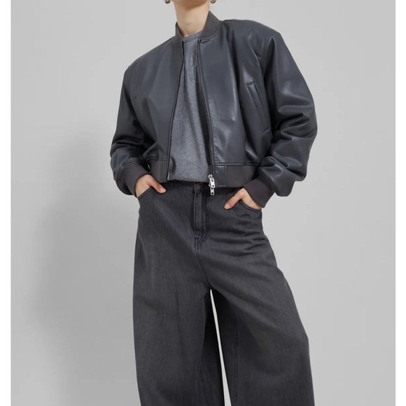 The Frankie Shop Micky cropped bomber jacket NWT - Picture 2 of 6